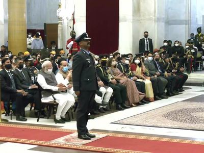 2019 के हवाई युद्ध के हीरो अभिनंदन वर्धमान को वीर चक्र, मार गिराया था पाकिस्तानी लड़ाकू विमान