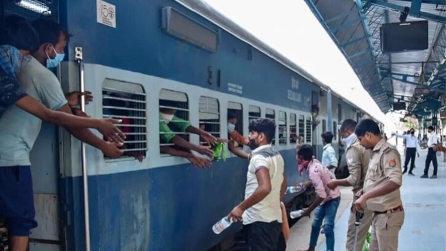 यात्री गण कृपया ध्यान दें! ट्रेन में जुड़ेंगी ये नई बेहतरीन सुविधा, अब सफर होगा और भी आसान