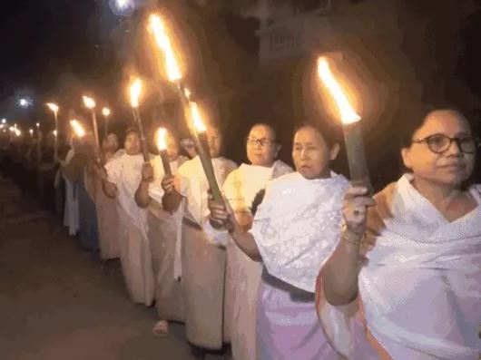 अब मिजोरम पहुंची मणिपुर की आग, चार्टर्ड फ्लाइट से मैतेई आबादी को निकालने की तैयारी