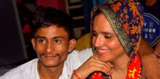 सीमा हैदर और सचिन के नाम पर बनें कई फर्जी FB एकाउंट, बच्चों की तबीयत खराब होने के नाम पर मांगे जा रहे पैसे