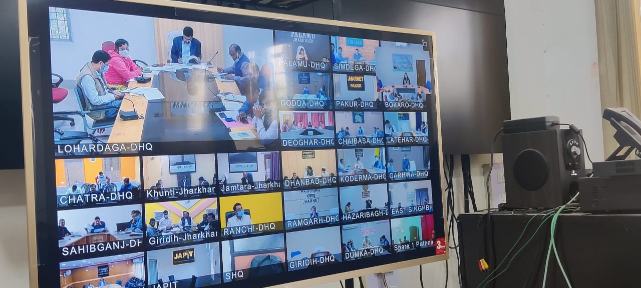 पलायन रोकने के लिए जिले के सभी डीडीसी को मनरेगा के तहत रोजगार उपलब्ध कराने का निर्देश