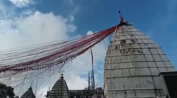 अब बाबा धाम में बेफिक्र करें दर्शन, आपकी सुविधा के लिए मुस्तैद है प्रशासन