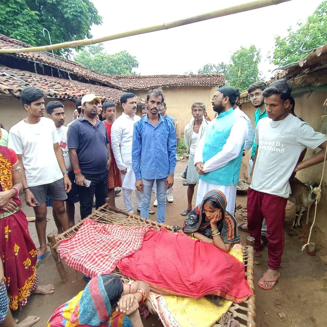 बारिश बनीं दो बच्चों के लिए काल !, गड्डे मे जमे पानी में डूबने से भाई-बहन की मौत, गांव में पसरा मातम