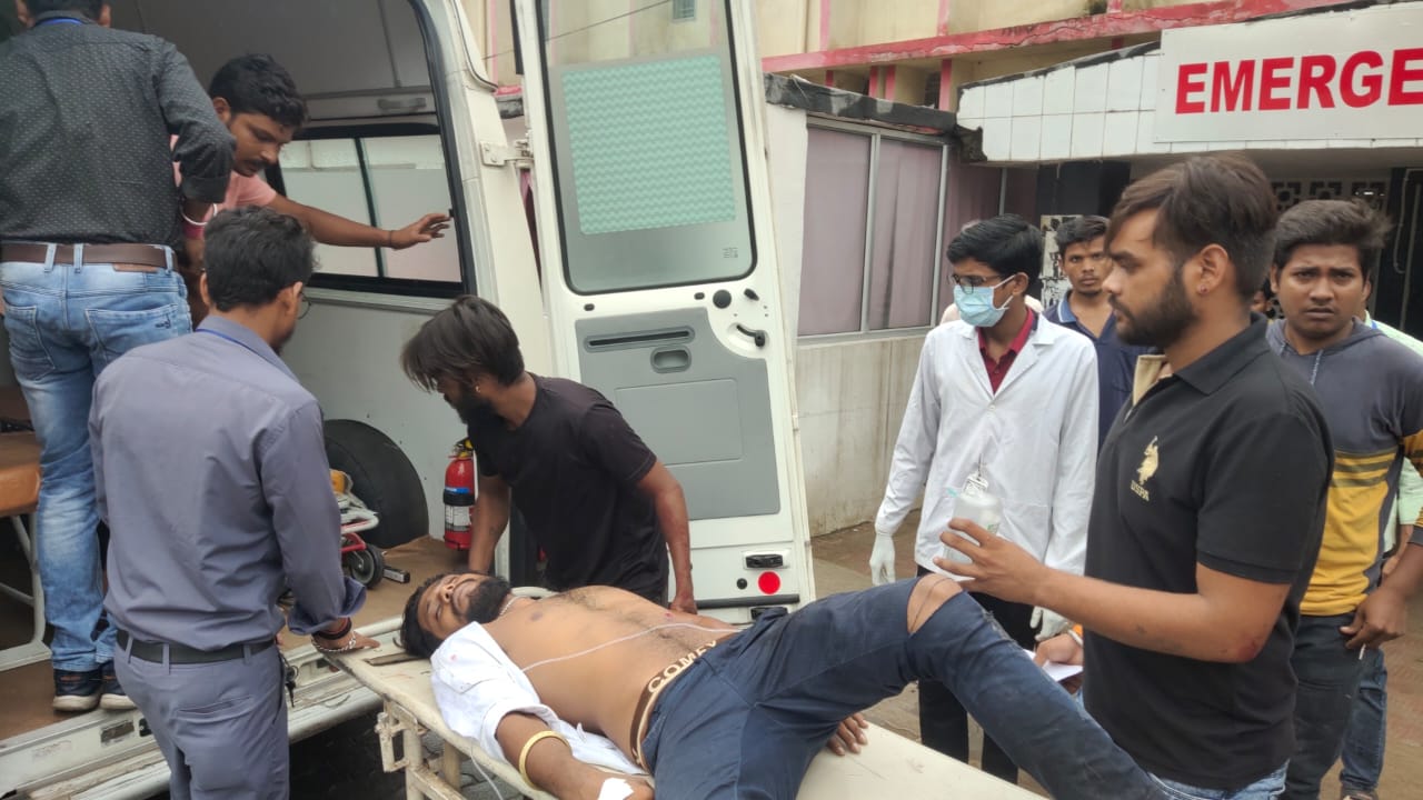 लौहनगरी में अपराधी बेलगाम, खुलेआम एक युवक को मारी गोली, स्तिथि गंभीर 