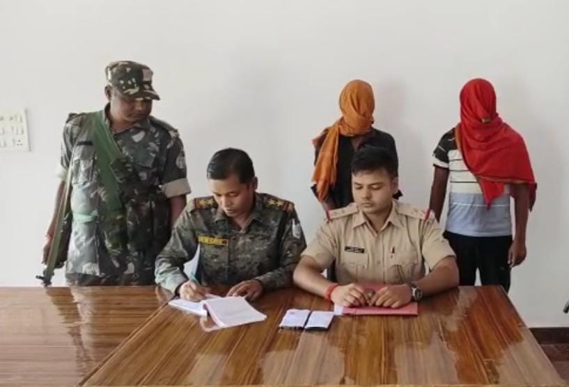 बोकारो: जगेश्वर बिहार से चोरी  ट्रैक्टर को झारखंड पुलिस ने किया बरामद, दो गिरफ्तार, जानें हजारीबाग से क्या है कनेक्शन