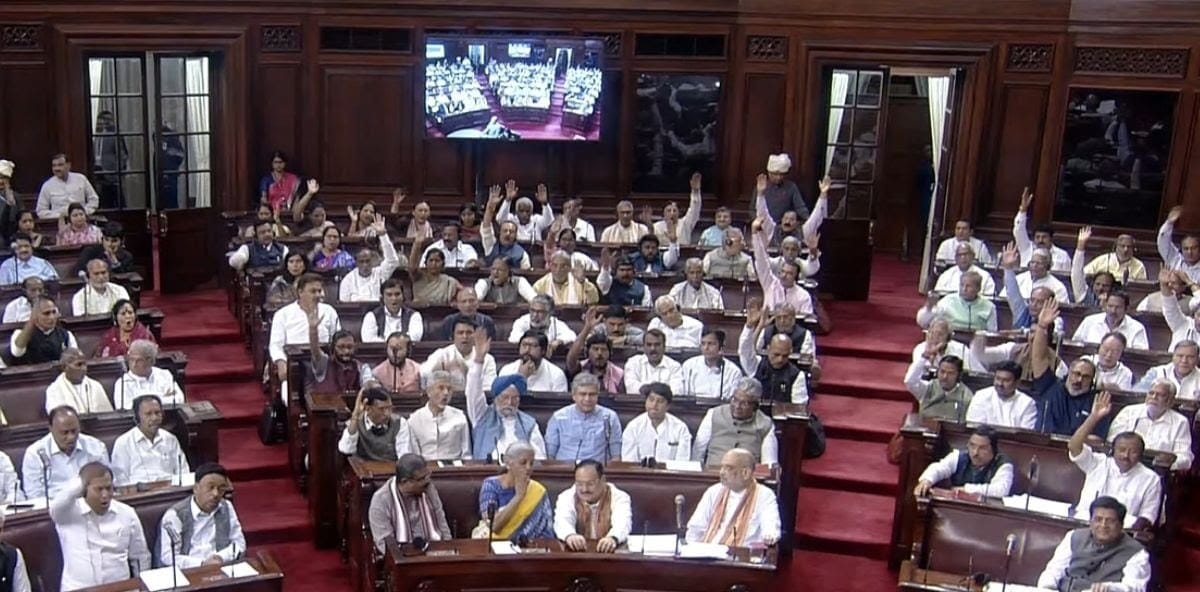 आखिरकार दिल्ली सेवा बिल राज्यसभा से हुआ पारित,जानिए AAP सांसद पर क्या लगा आरोप