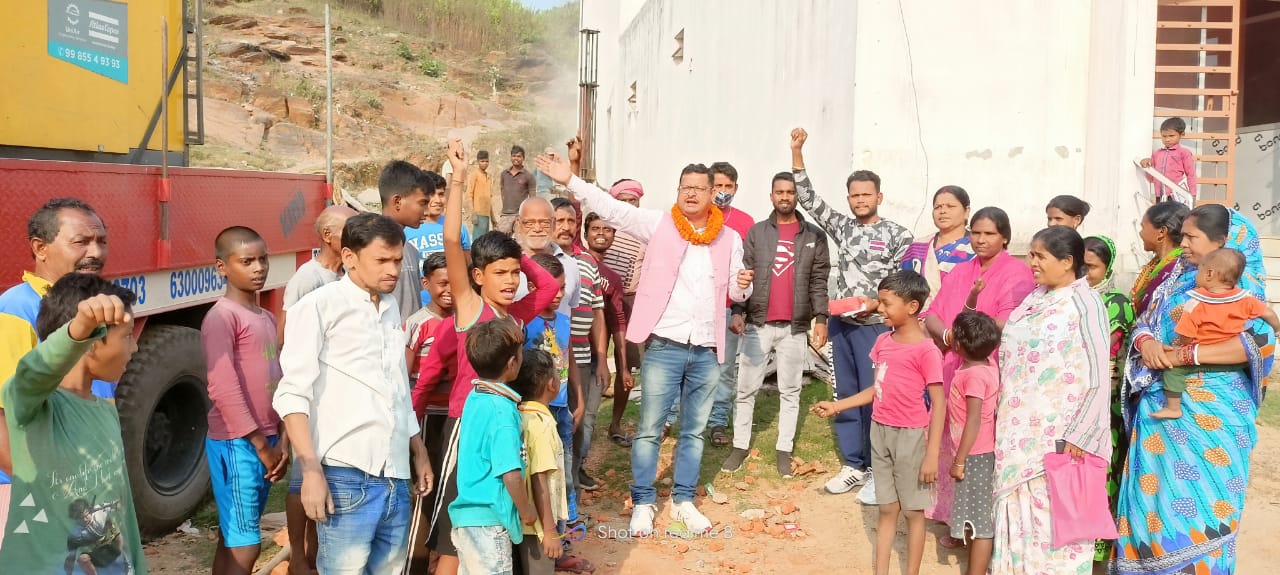 खुल गया "इज्जत घर " का ताला, 72 घंटे के भीतर द न्यूज पोस्ट की खबर का दिखा असर, जानिए क्या है मामला