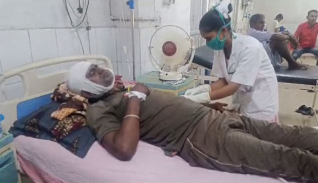 पुरानी रंजिश को लेकर लोयाबाद थाने के चौकीदार पर जानलेवा हमला, हालत गंभीर 