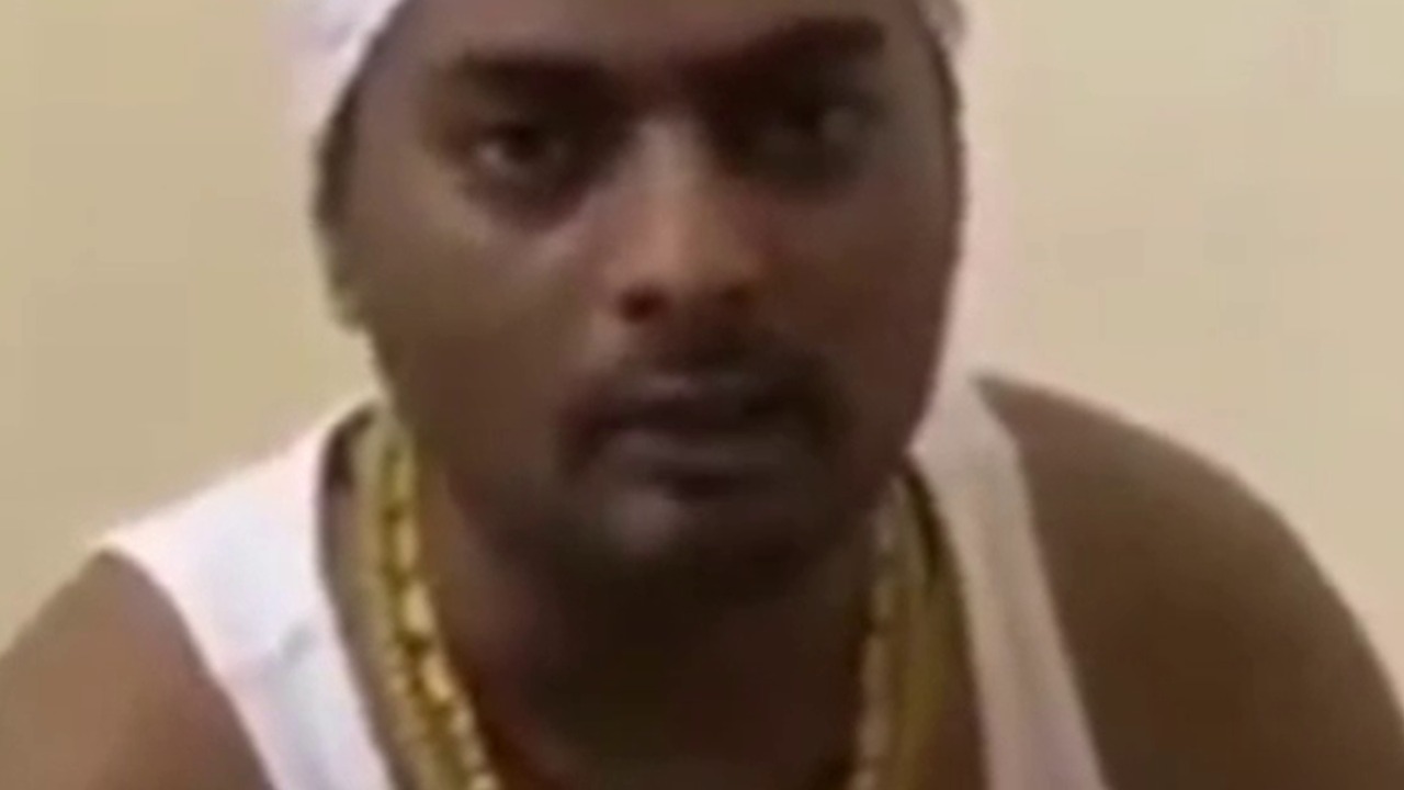 प्रिंस खान की मां, पत्नी और गार्ड हिरासत में ,घर से बंदूक ,पिस्टल और बम बरामद