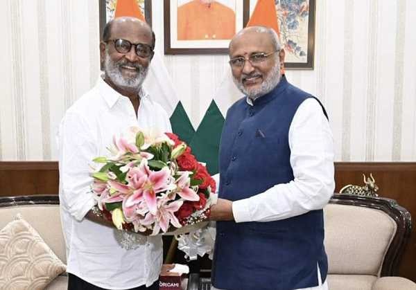 रांची पहुंचे साउथ सुपरस्टार रजनीकांत, राज्यपाल सीपी राधाकृष्णन से की मुलाकात