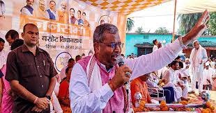 संकल्प यात्रा को पूरा करने का संकल्प! भोगनाडीह में झलका बाबूलाल का अकेलापन