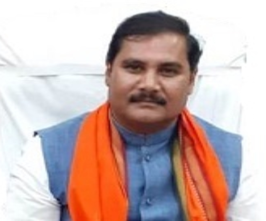 खनन मंत्री के OSD के ठिकानों पर निगरानी विभाग की छापेमारी, लाखों रूपय हुए बरामद