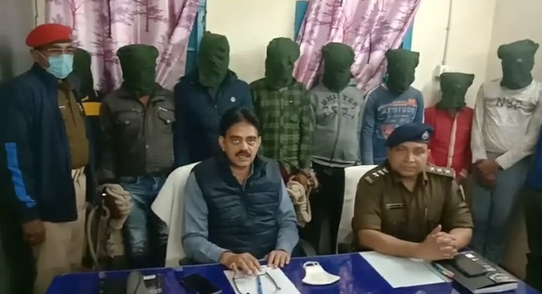 लालू यादव साइबर क्राइम में गिरफ्तार, राहुल संग ये भी धराए