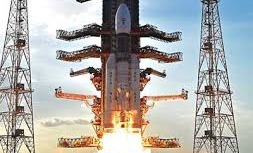 चंद्रयान -3 को लेकर देश भर में उत्साह, सेफ लैंडिंग के लिए प्रार्थनाओं और दुआओं का दौर जारी