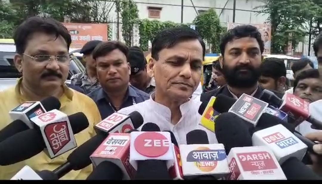 पंडित राजकुमार शुक्ला की 148वी जयंती में शामिल हुए मंत्री नित्यानंद, जाने चंद्रयान-3 पर क्या कहा