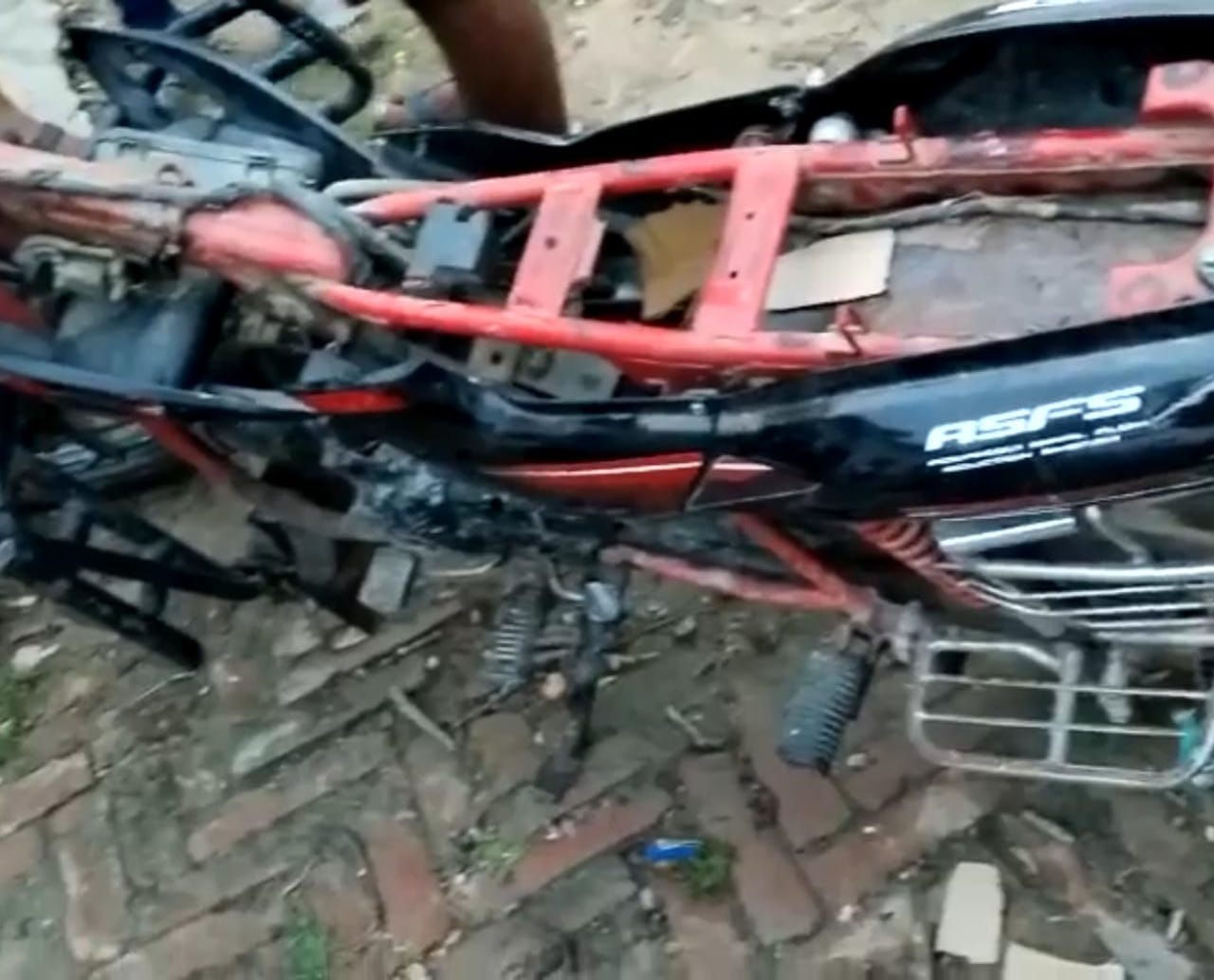 शराब तस्करों ने निकाला तस्करी का ऐसा तरीका, कि पुलिस विभाग का भी चकरा गया माथा   