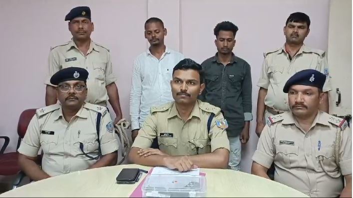 क्यों भटक रहे हैं नौजवान !, जिस उम्र में युवा नौकरी खोजते है उस उम्र में अवैध हथियार लेकर वारदात को दे रहें अंजाम  