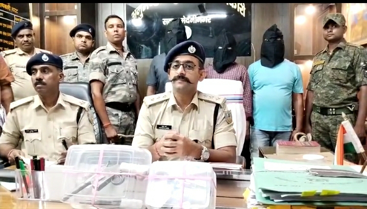 पलामू में फिर अपना वर्चस्व कायम करने के लिए लोडेड पिस्टल के साथ निकला कुख्यात फैज, पुलिस ने किया गिरफ्तार