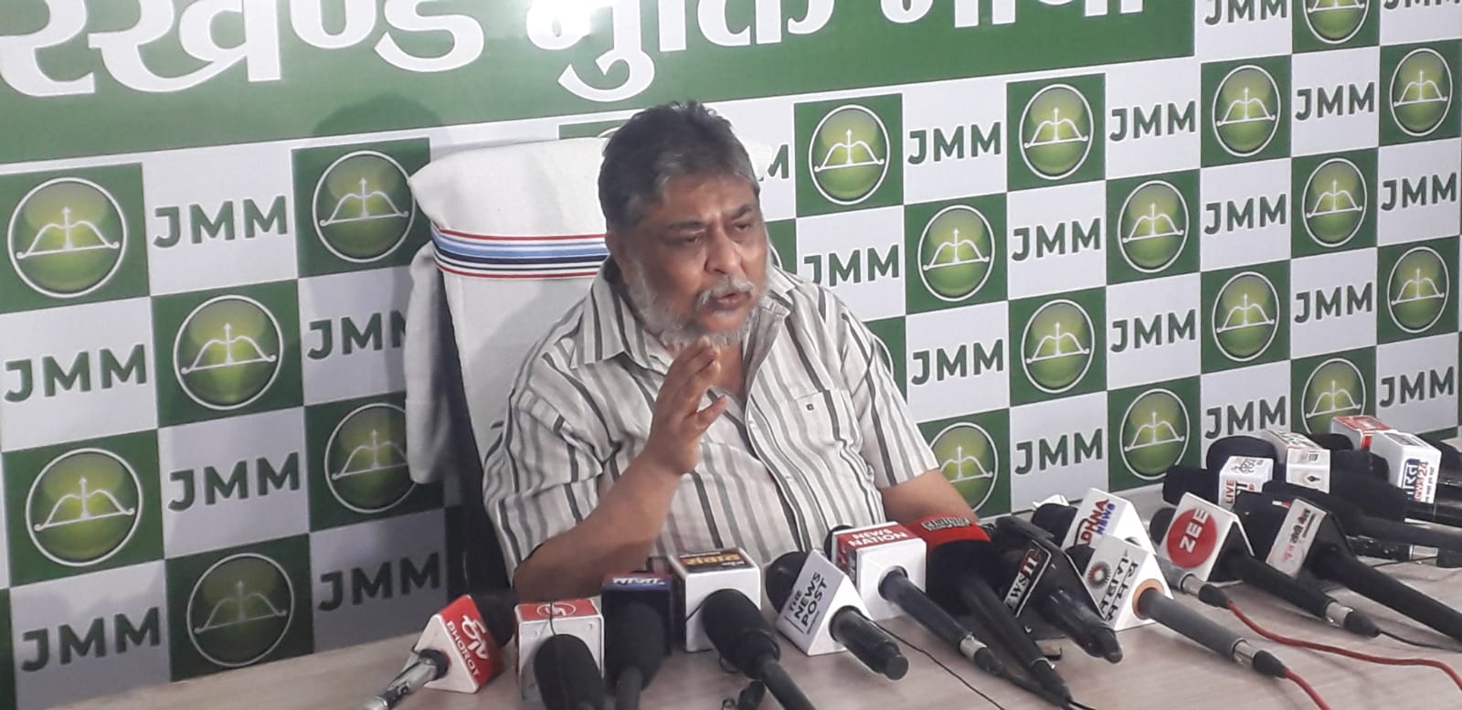 झामुमो के निशाने पर केंद्र सरकार, कहा- मणिपुर जल रहा था तब नहीं बुलाया विशेष सत्र, अब विशेष सत्र की क्यों पड़ी जरूरत