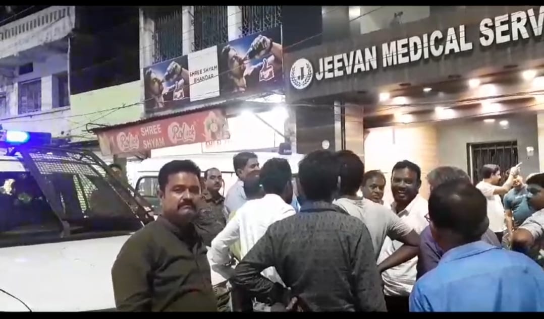 तो क्या धनबाद में फायरिंग गैंग पुलिस की आधीनता स्वीकार करने को तैयार नहीं??