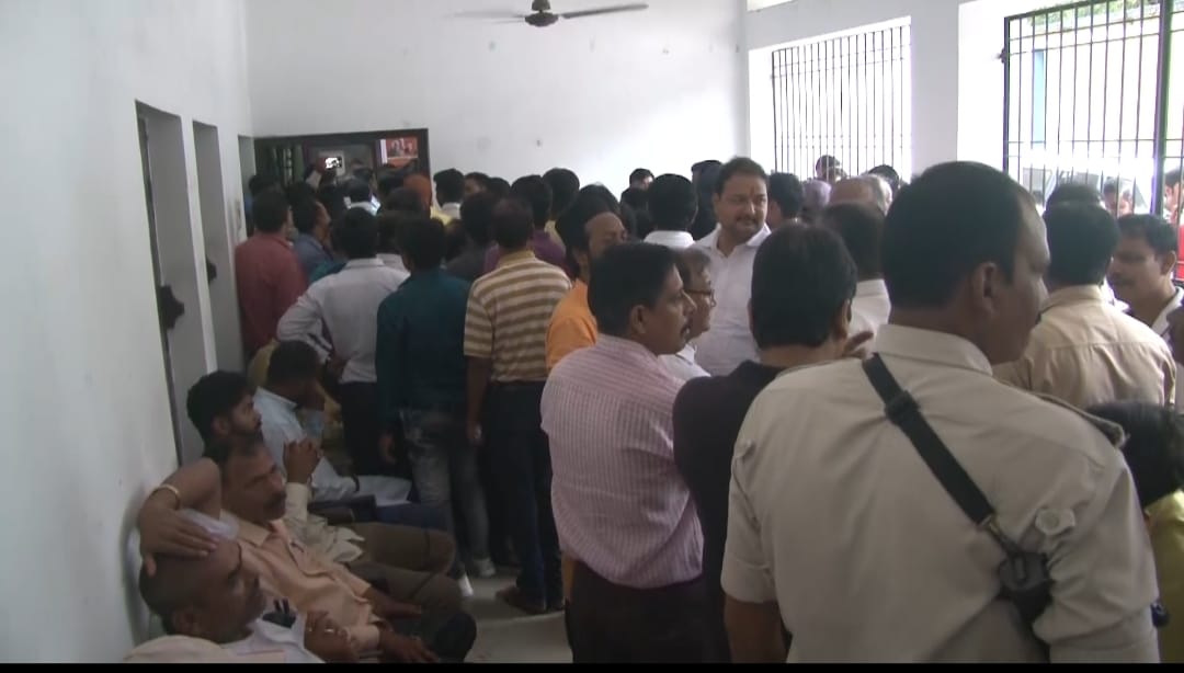 अब धनबाद में क्राइम कंट्रोल  के लिए मंत्री बन्ना गुप्ता थानेदारों की लेंगे बैठक