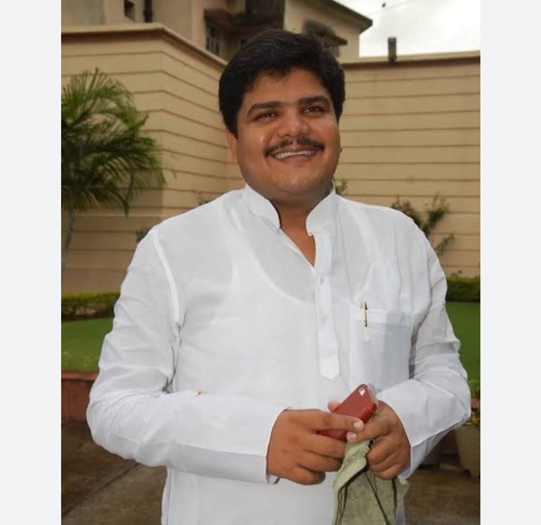 बहुचर्चित नीरज सिंह हत्याकांड: समाचार पत्रों के संपादक,रिपोर्टरों को गवाही के लिए समन का कोर्ट ने दिया आदेश,जानिए कब है डेट 