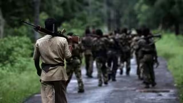 नक्सलियों के खात्मे को लेकर पुलिस मुख्यालय का नया प्लान, अब सीमावर्ती इलाकों पर रहेगी विशेष नजर