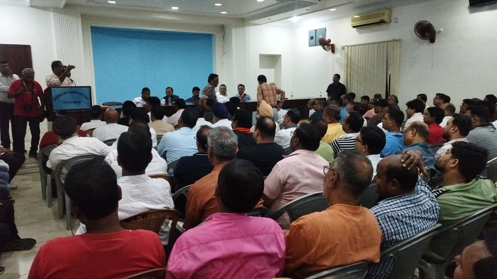 गैंग्स के खिलाफ बेमियादी बंदी: एसएसपी की रणनीति रही सफल, बाजार बंदी के निर्णय को टलवाने में रहे सफल 