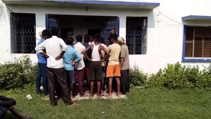 एक साथ तीन घरों को चोरों ने बनाया निशाना,  25 लाख रुपए की हुई चोरी, जांच में जुटी पुलिस