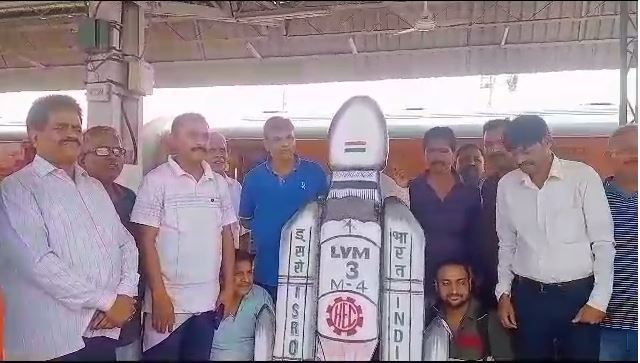 एचईसी बचाने के लिए दिल्ली रवाना हुए कर्मचारी, 21 सितंबर को जंतर-मंतर और एचईसी मुख्यालाय के पास करेंगे प्रदर्शन