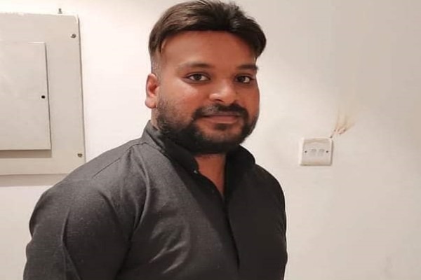 कुवैत से जमशेदपुर आते ही धारदार हथियार से युवक की हत्या, लूट का विरोध करना पड़ा भारी