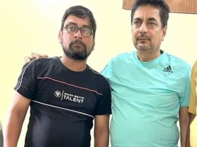 समाज सेवी हो तो सुनील खवाड़े जैसा, आखिर क्यों आज देवघर ही नही पूरे झारखंड के लोग इनकी लम्बी उम्र की कर रहे हैं कामना, जानिए