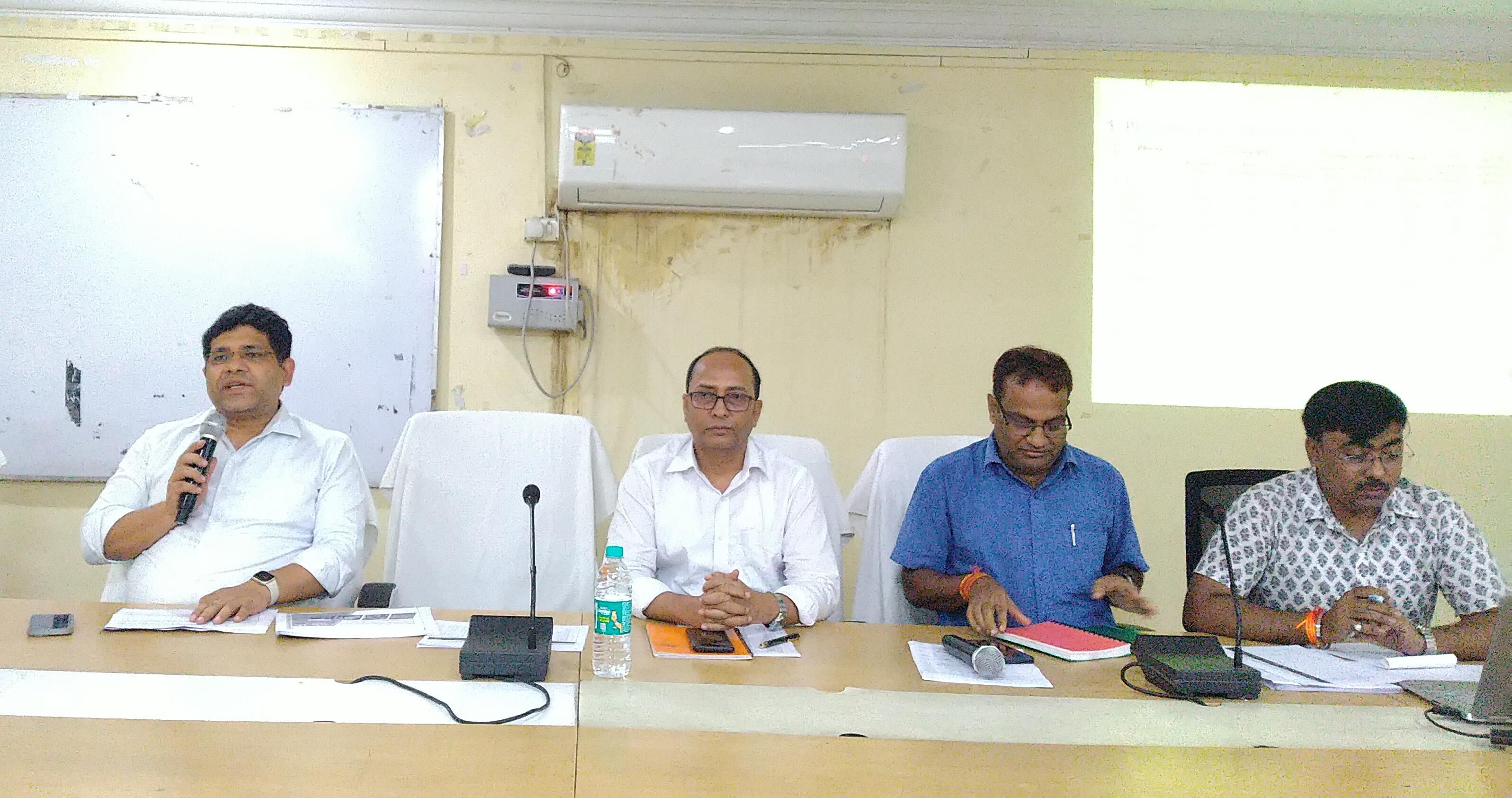 DDC के निर्देश -डीएमएफटी योजना के लिए लंबित ग्राम सभाओं को जल्द कराया जाये 