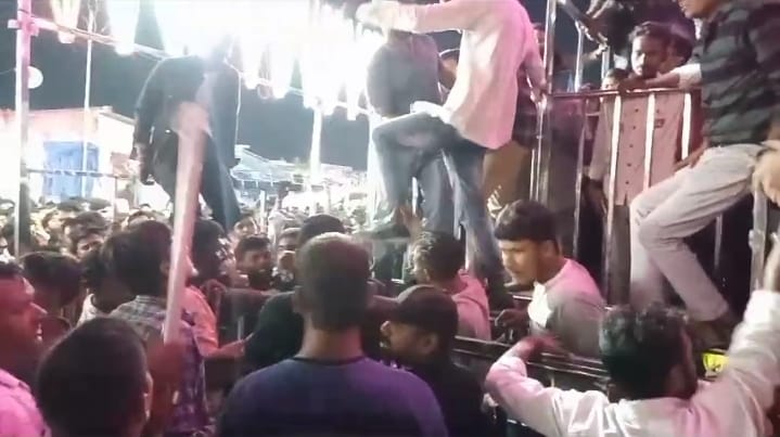 DHANBAD!!डिगवाडीह का गणेश मेला परिसर बन गया था रणक्षेत्र ,जानिए क्यों मची अफरातफरी