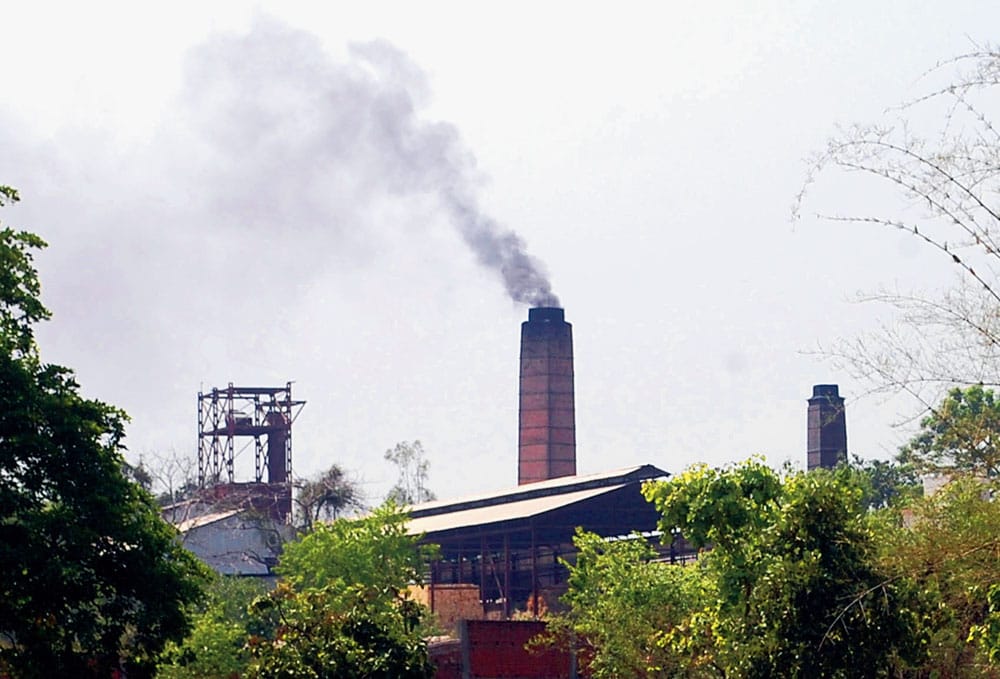 "वोकल फॉर लोकल" और "मेक इंडिया" का नारा धनबाद में असरहीन, कोयला आधारित उद्योग बन गए हैं उदाहरण 