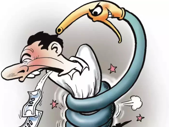 BIG QUESTION: कच्चे तेल की बढ़ती कीमत क्या जेब पर और बोझ बढ़ायेगी?