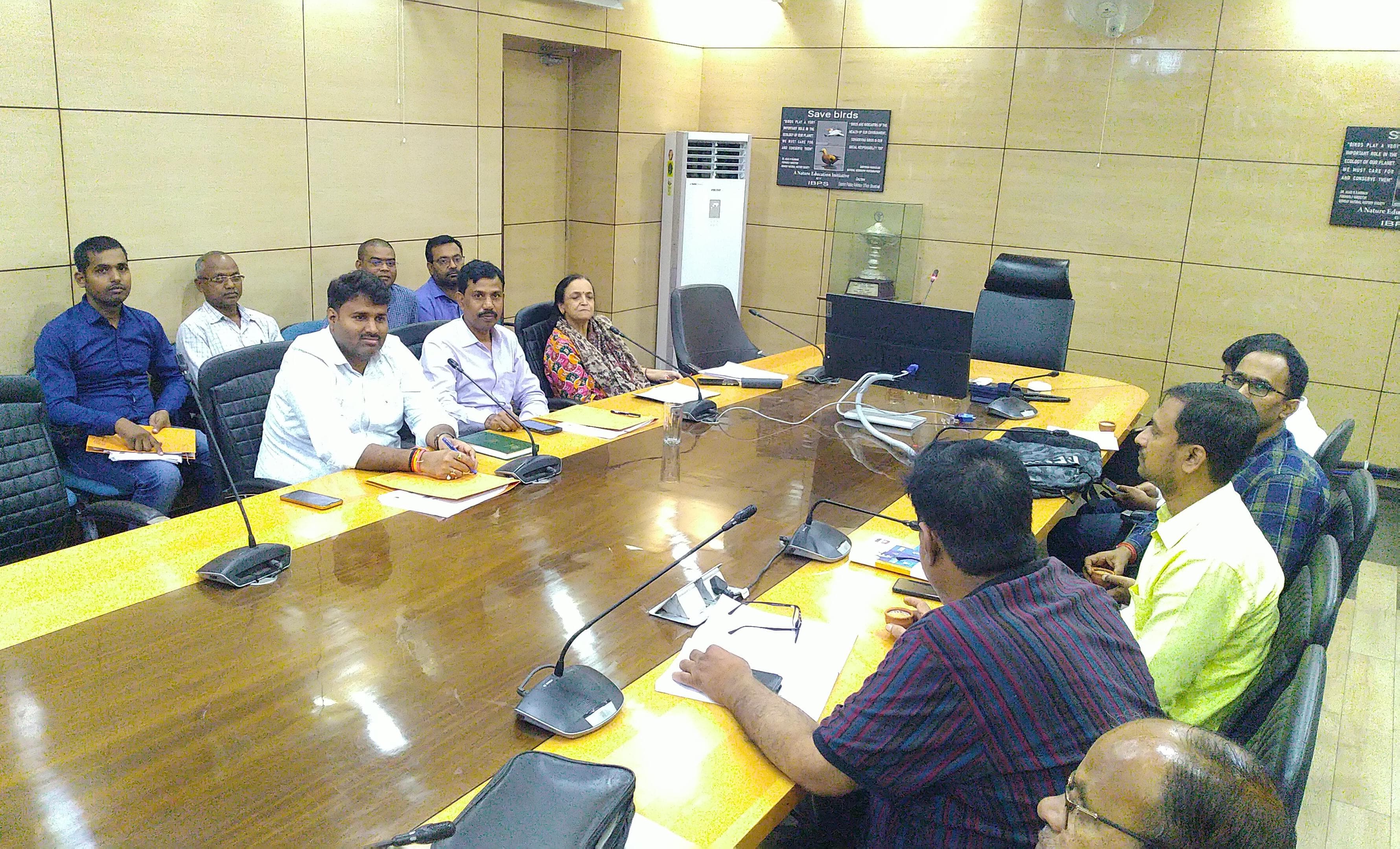  सख्त आदेश :कम राशन देने वाले डीलर नपेंगे ,एक्सटेंशन सेंटर में सिलेंडर की बिक्री होगी बंद 