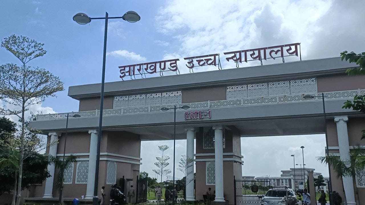 बड़ी खबर: भाजपा विधायक शशि भूषण मेहता को बड़ा झटका , सुचित्रा मिश्रा हत्या कांड में HC ने भेजा नोटिस , जानिए इस हत्याकांड की पूरी कहानी