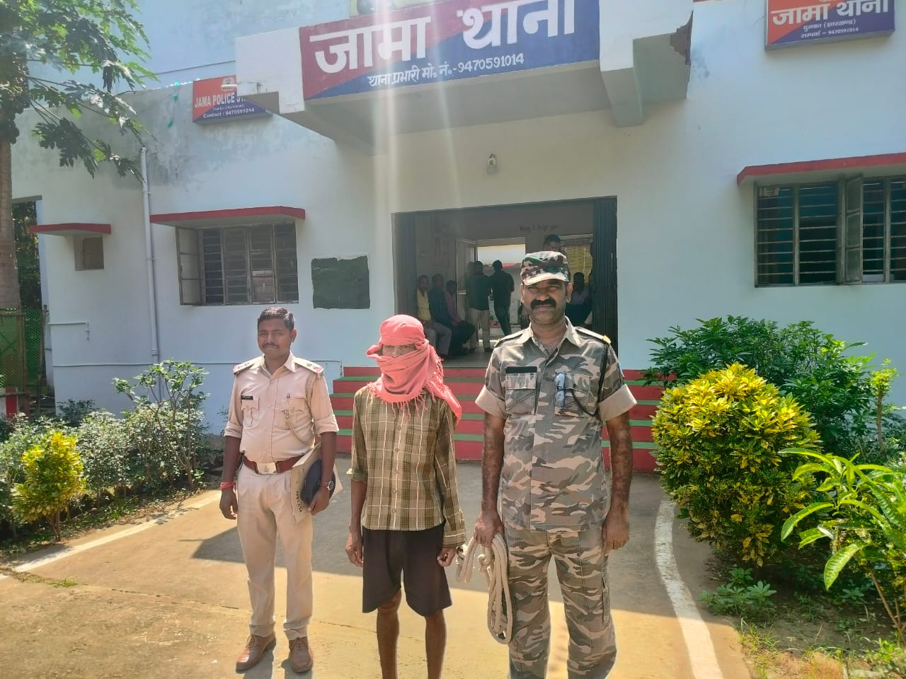 दुमका: पत्नी ने खाना बनाने से किया इनकार तो पति ने कर दी पत्नी की हत्या, आरोपी गिरफ्तार 