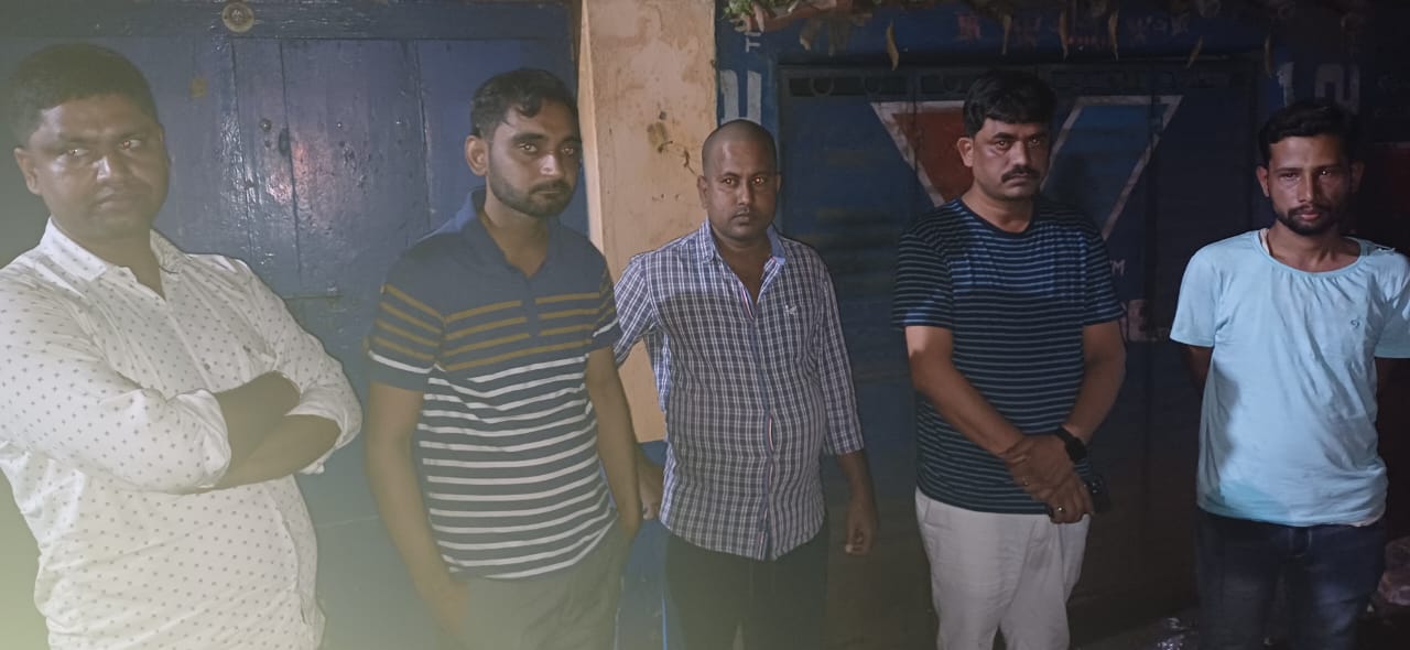 चिरकुंडा में रफ़्तार के कहर ने फिर किया एक परिवार को बेसहारा , जानिए ये सब कैसे हुआ