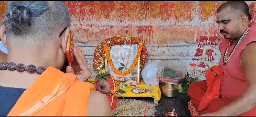 देवघर में ज्योर्तिलिंग के साथ माता के शक्तिपीठ की तंत्र विद्या से होती है पूजा,जाने क्यों मात्र नवरात्र के समय खुलता है हवन कुंड