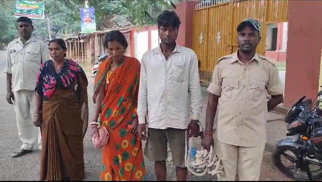 मां बाप के कर्मों की सजा काट रहा है 4 साल का मासूम, पढें क्यों हत्या के आरोपी दंपती के साथ जेल गया बच्चा