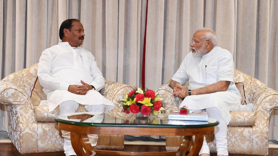 आखिर रघुवर दास को क्यों बनाया गया राज्यपाल, जानिए इसके पीछे की वजह