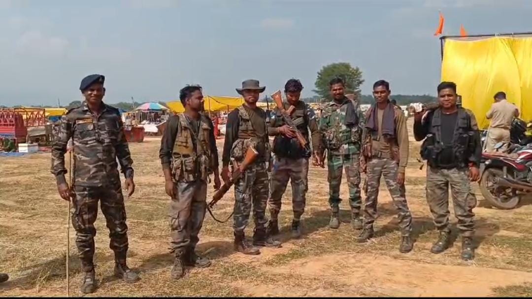 लोहरदगा में होगा 75 फीट का रावण दहन, भीड़ को देखते हुए किया गया है सुरक्षा का पुख्ता इंतज़ाम