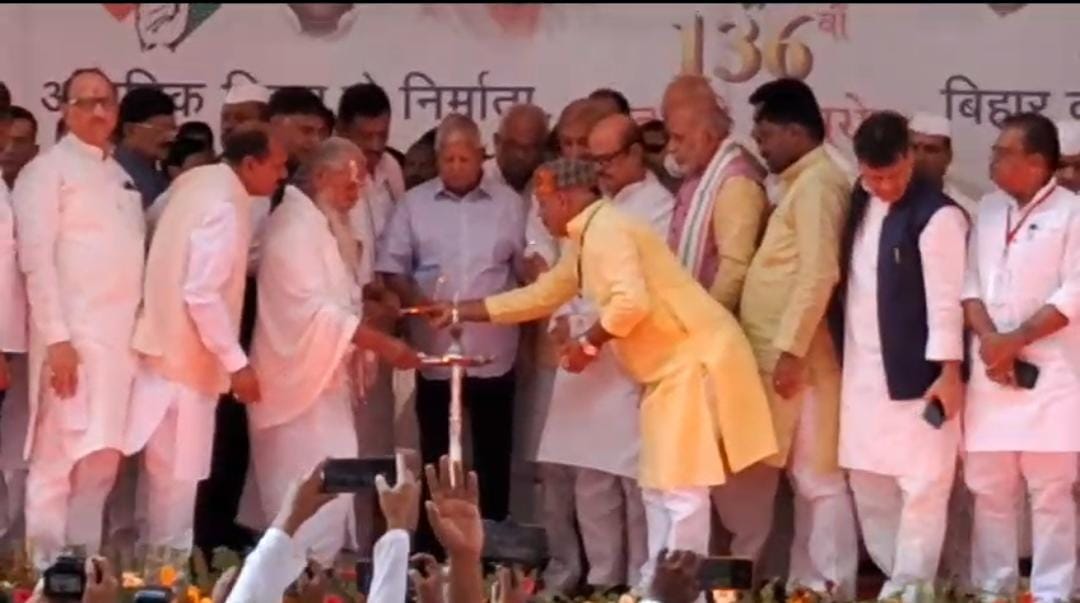 पटना: लालू यादव ने फिर भरी बीजेपी के खिलाफ हुंकार, कहा 2024 में बीजेपी सरकार को उखाड़ देगें