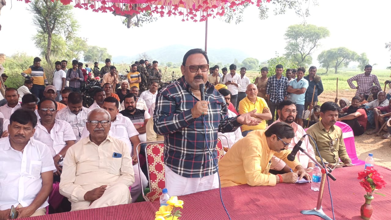 आजादी के 76 वर्ष बाद मुख्यालय से जुड़ेगा हुसैनबाद का यह गांव, कभी उग्रवादियों का था गढ़ अब सड़क पर दौड़ेगी सरपट गाड़ियां  