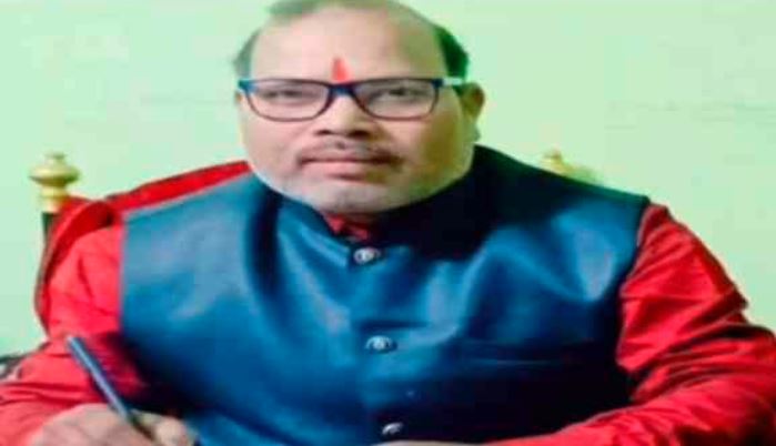 पत्रकार अरविंद कुमार मिश्रा की बाइक को टक्कर मारने वाले वाहन की तलाश में जुटी पुलिस, जान से मारने की थी नीयत !