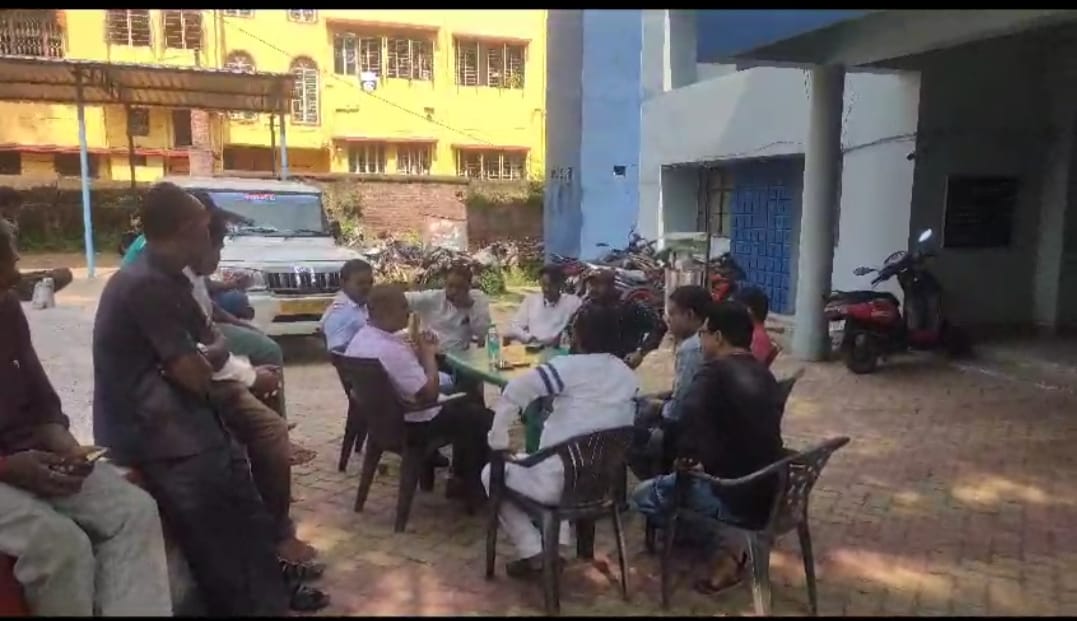 गाय खरीदने के लिए बंगाल के घर से निकला था युवक झारखंड में मिली सड़ी -गली लाश, इलाके में सनसनी