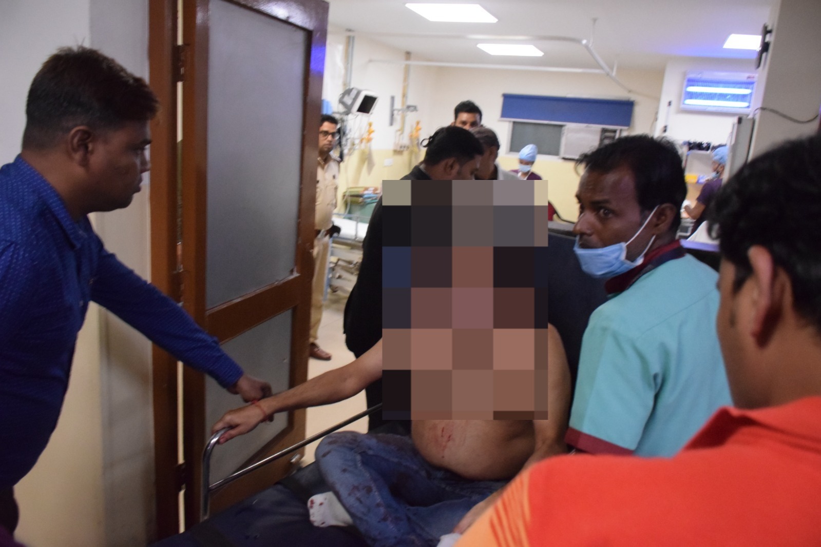 प्रिंस खान गैंग फिर बना धनबाद पुलिस के लिए सर  दर्द! तीन कथित शूटर के धराने के कुछ ही घंटे बाद  गैंग ने कारोबारी को मारी गोली