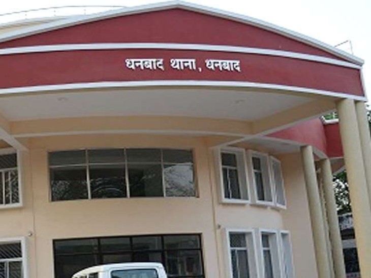 ऐसा तो नहीं था धनबाद: गोलीकांड के बाद अलर्ट मोड में आई धनबाद पुलिस, कारोबारियों के आंदोलन को टालने के लिए 48 घंटे का समय 